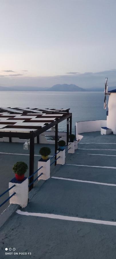 Koralli Beach Niforeika Exterior photo