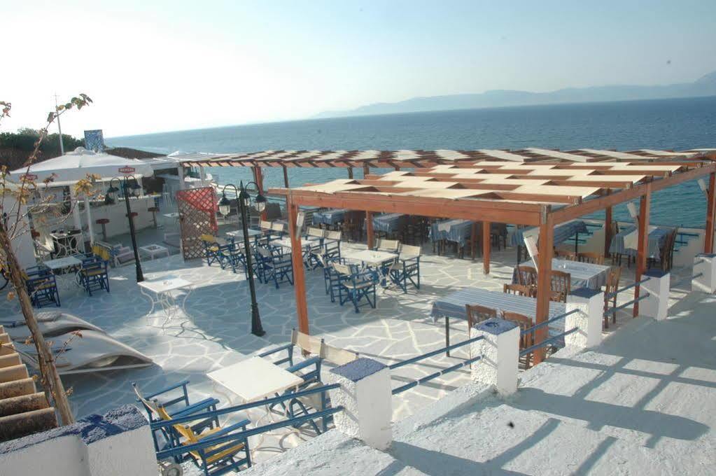 Koralli Beach Niforeika Exterior photo